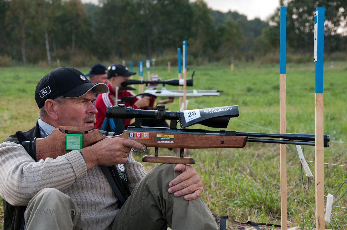 Ülo Lesta, Weihrauch HW 97 K, Nikko Stirling Nighteater 8-32x60